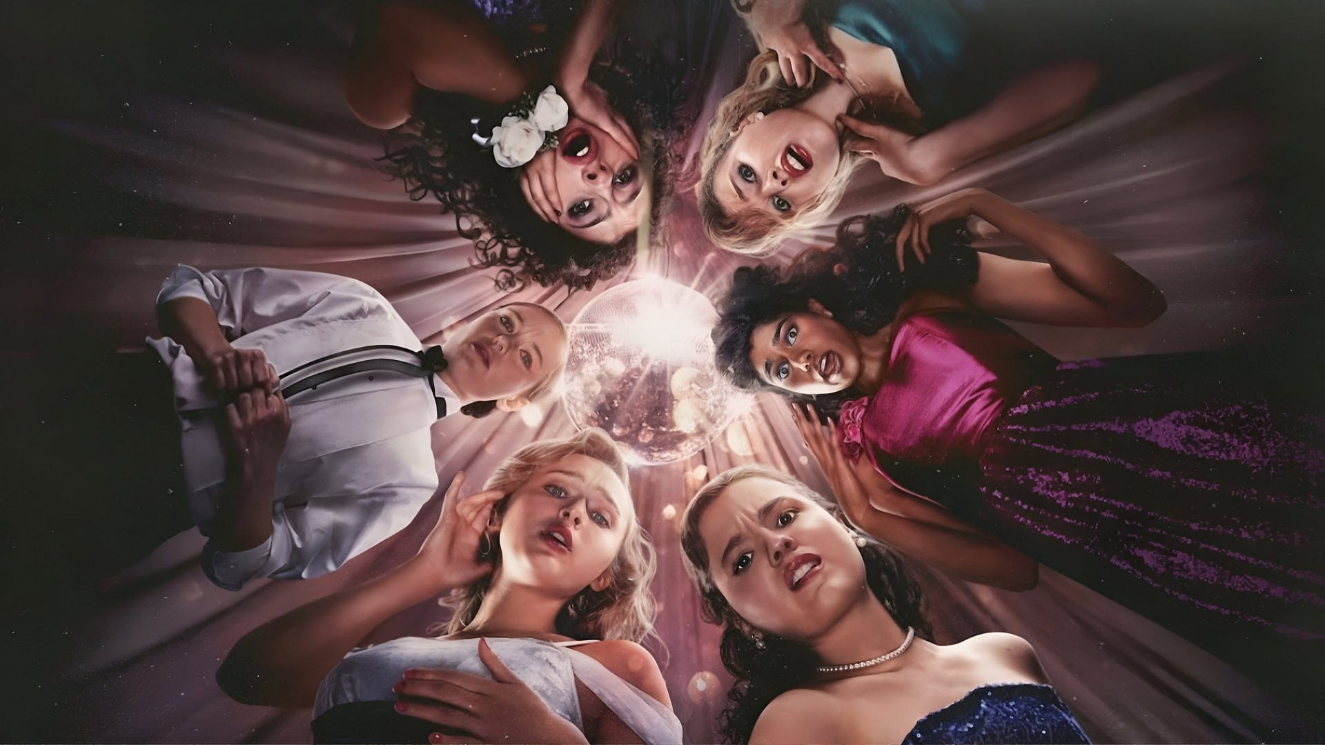 پس زمینه Fear Street: Prom Queen