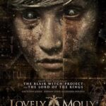 پس زمینه Lovely Molly