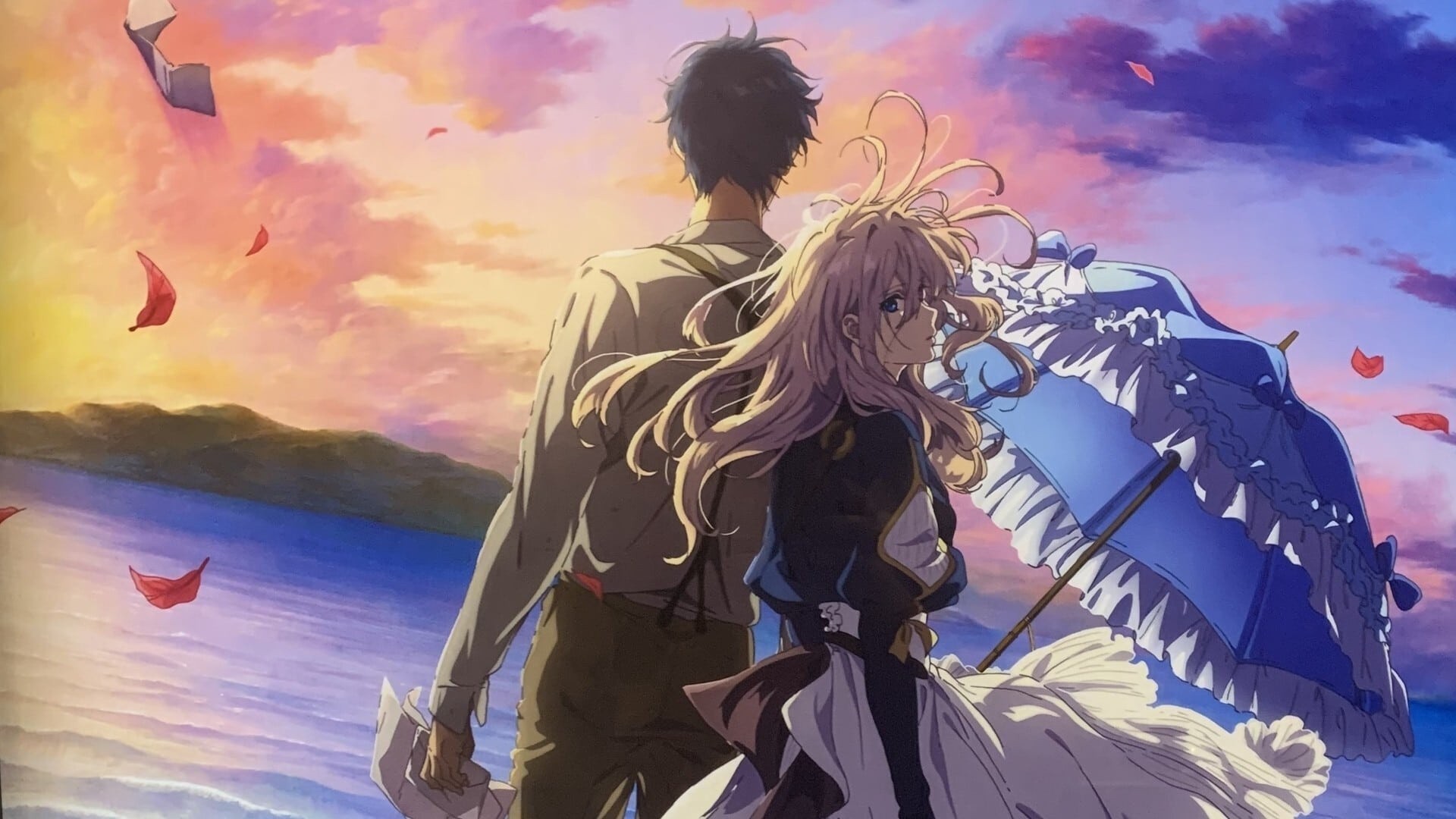 پس زمینه Violet Evergarden: The Movie