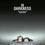 پس زمینه In Darkness